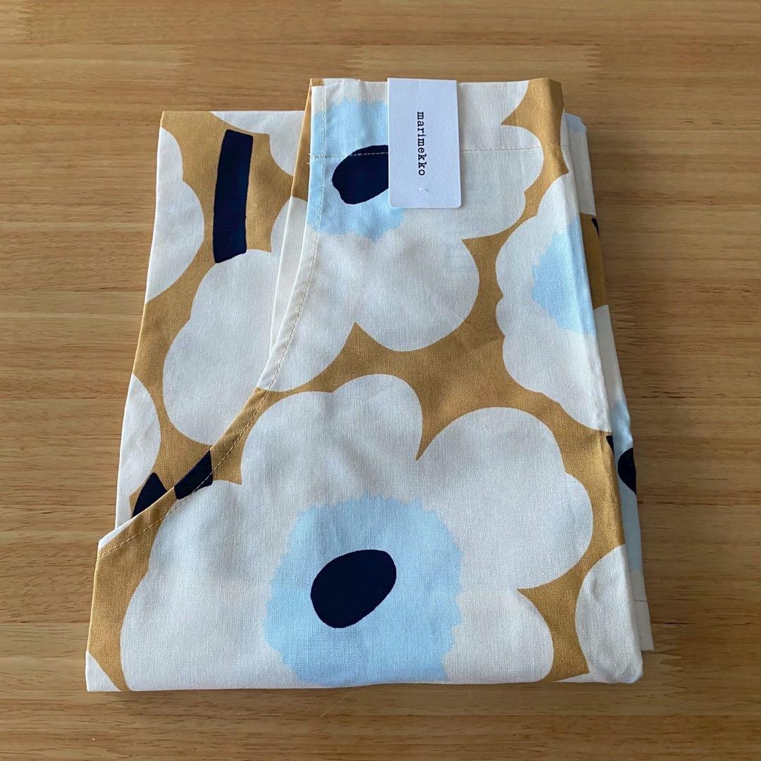 期間限定値下げ　マリメッコ　エプロン