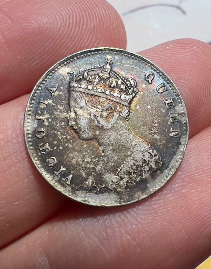 香港　銀貨　中国　古銭　1868年　大特年　希少　未使用に近い　　本物保証