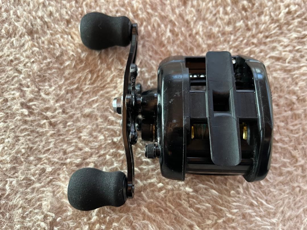 ダイワ 両軸リール スーパーミリオネア ST-15 未使用 パワーハンドル使用