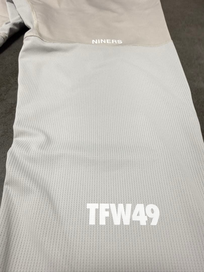 TTW49 ストレッチスリムフィットパンツ新品