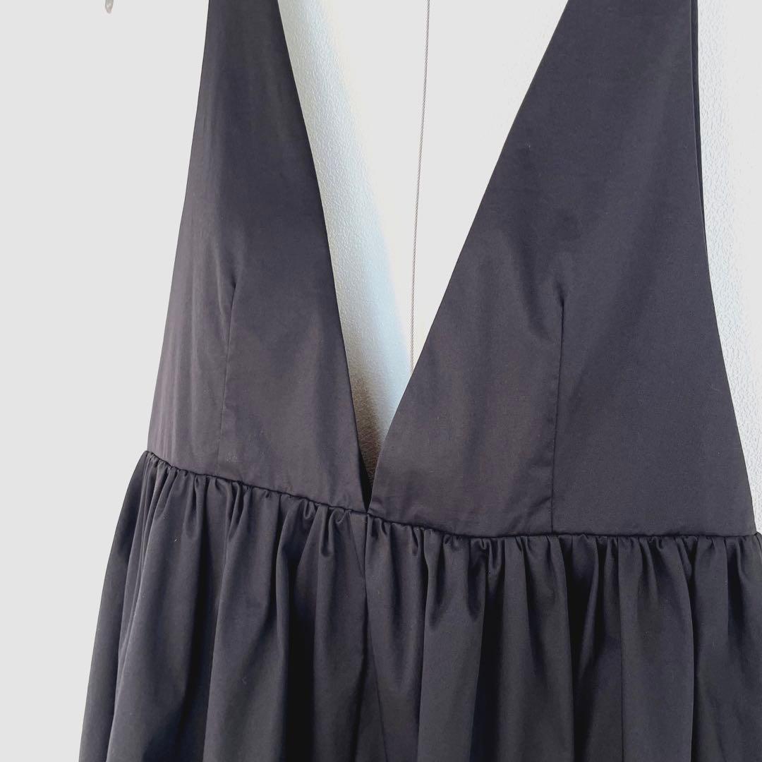 ☆超美品☆DOUDOUドゥドゥ　深Vタンクボリュームワンピース　ブラックFree