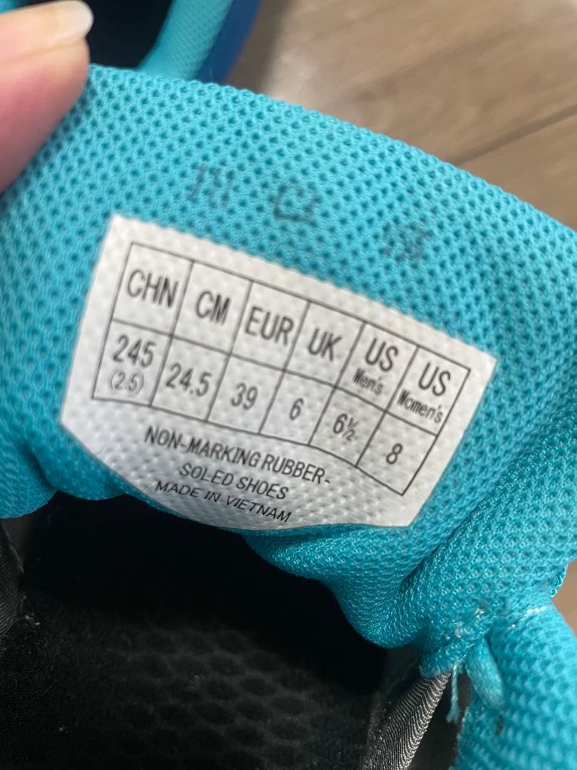 ヨネックス パワークッション エアラスZ 24.5cm