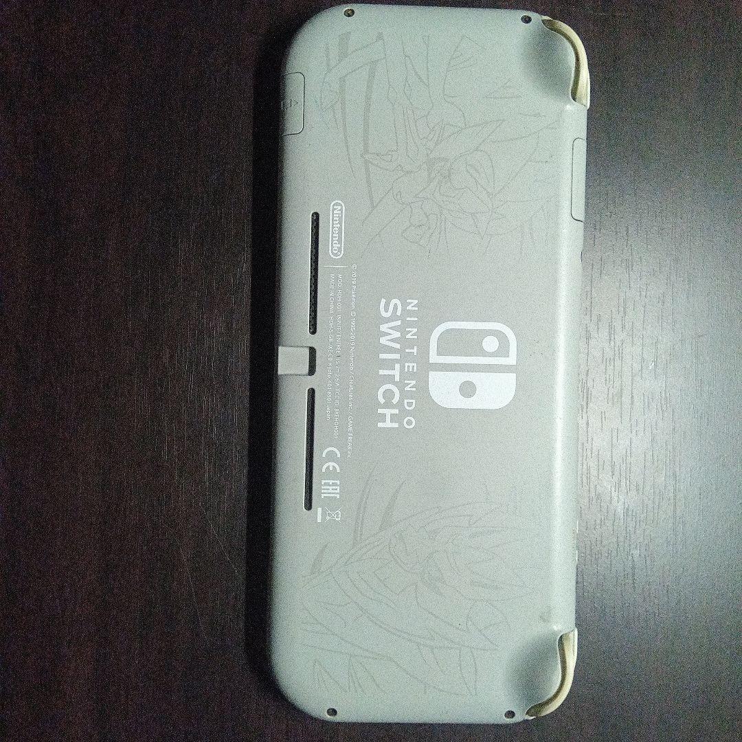 ジャンク品 Nintendo Switch Lite ポケモンデザイン 箱付き
