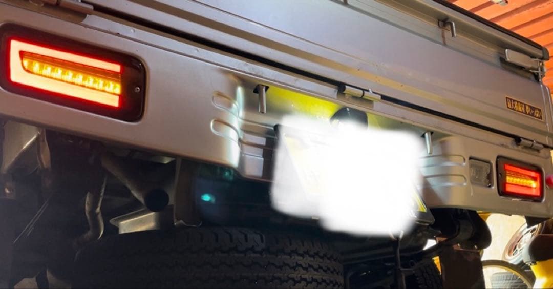 REIZ ライツ　ハイゼット 200 500前期用スモークテール　シーケンシャル