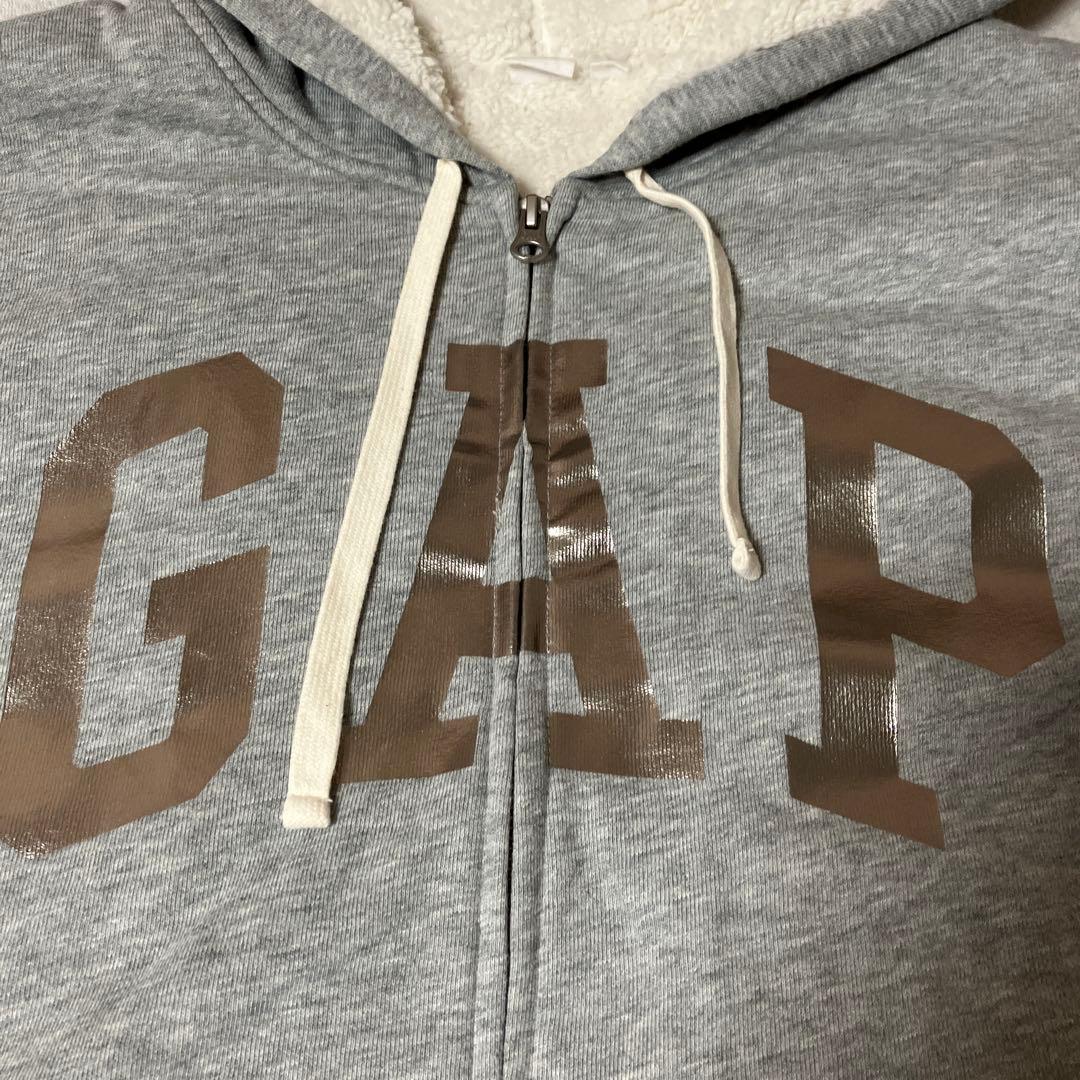 ま*ん様 超美品★GAP パーカー XL裏ボア シルバーロゴ＆グレー