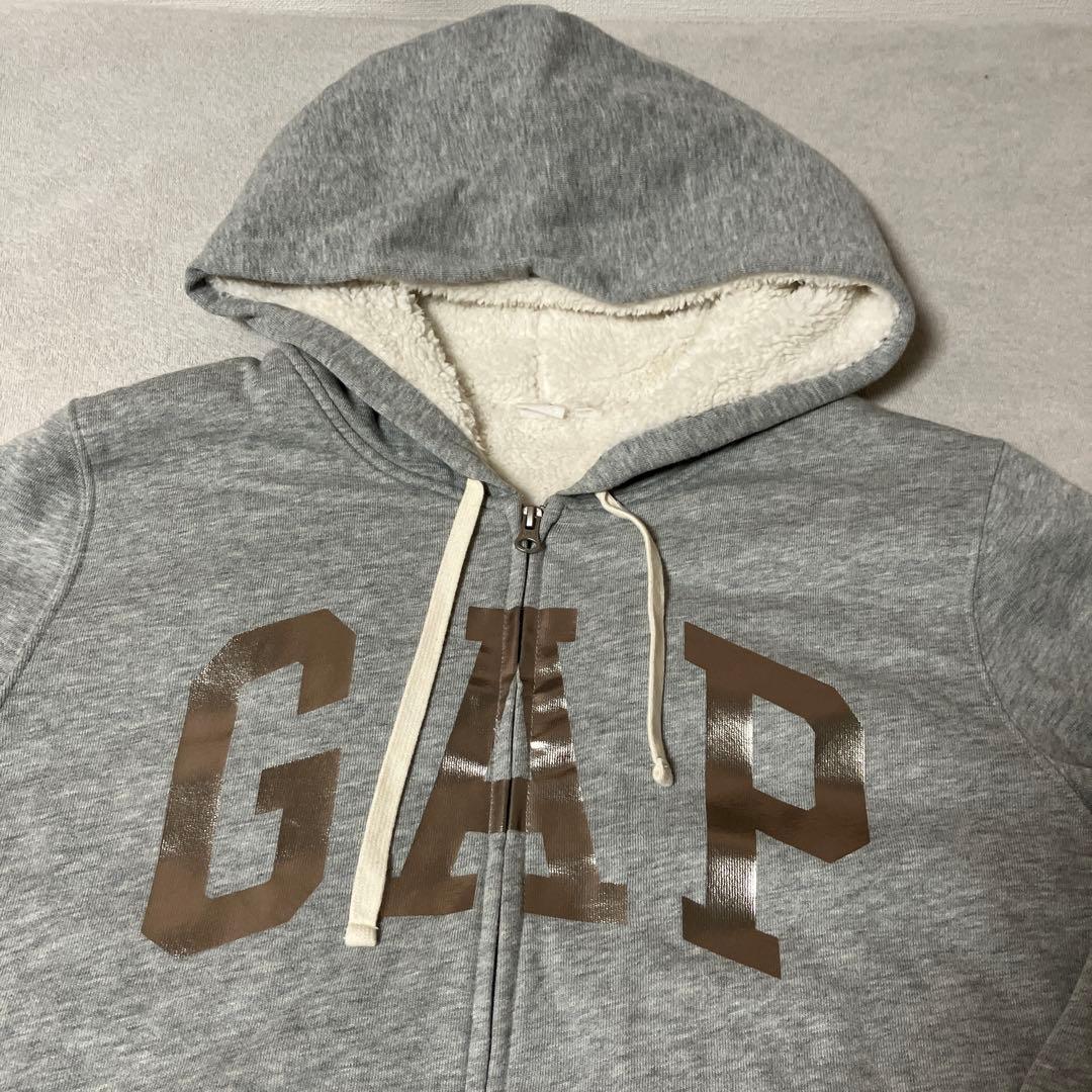 ま*ん様 超美品★GAP パーカー XL裏ボア シルバーロゴ＆グレー